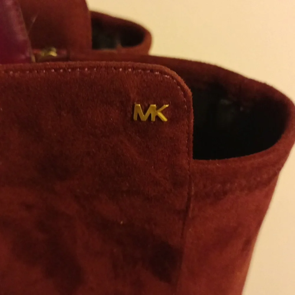 Michael Kors brownish burgundy faux suede stretch riding boots size 5.5